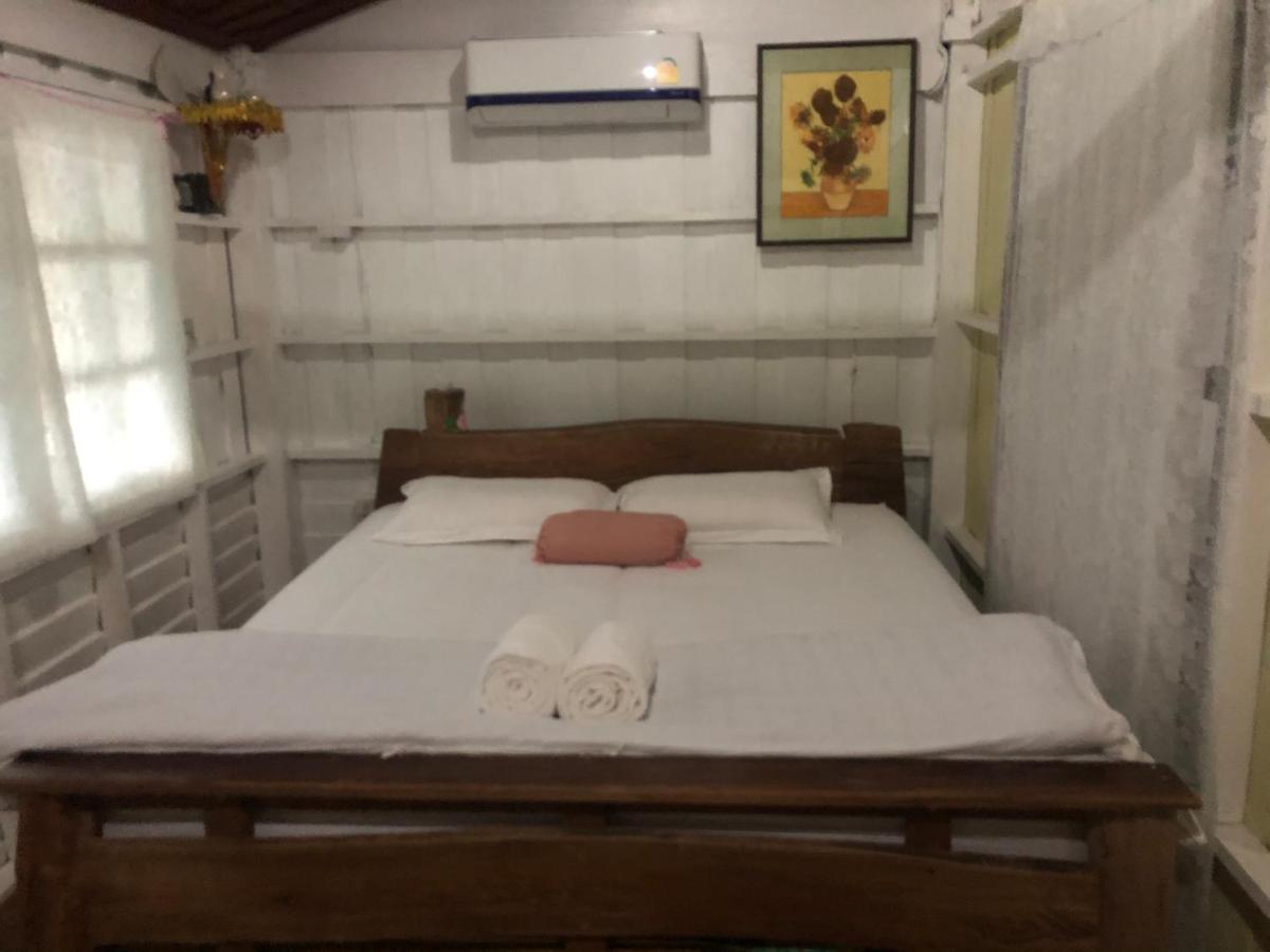 Fisherman Guesthouse Яо-Ной Экстерьер фото